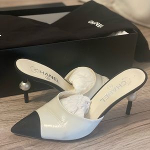 CHANEL, Shoes, Authentic Chanel Mules With Pearl Cc Logo On Heel